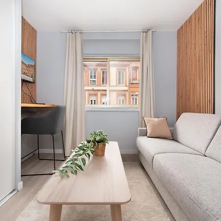Raymond Iv - Elegance Et Confort Appartement *